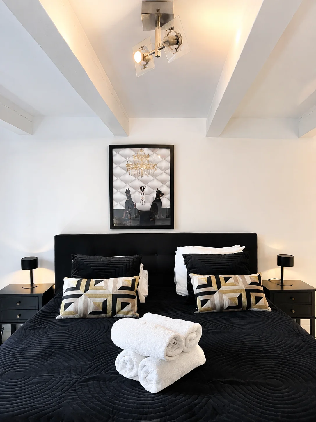 Moon Suite