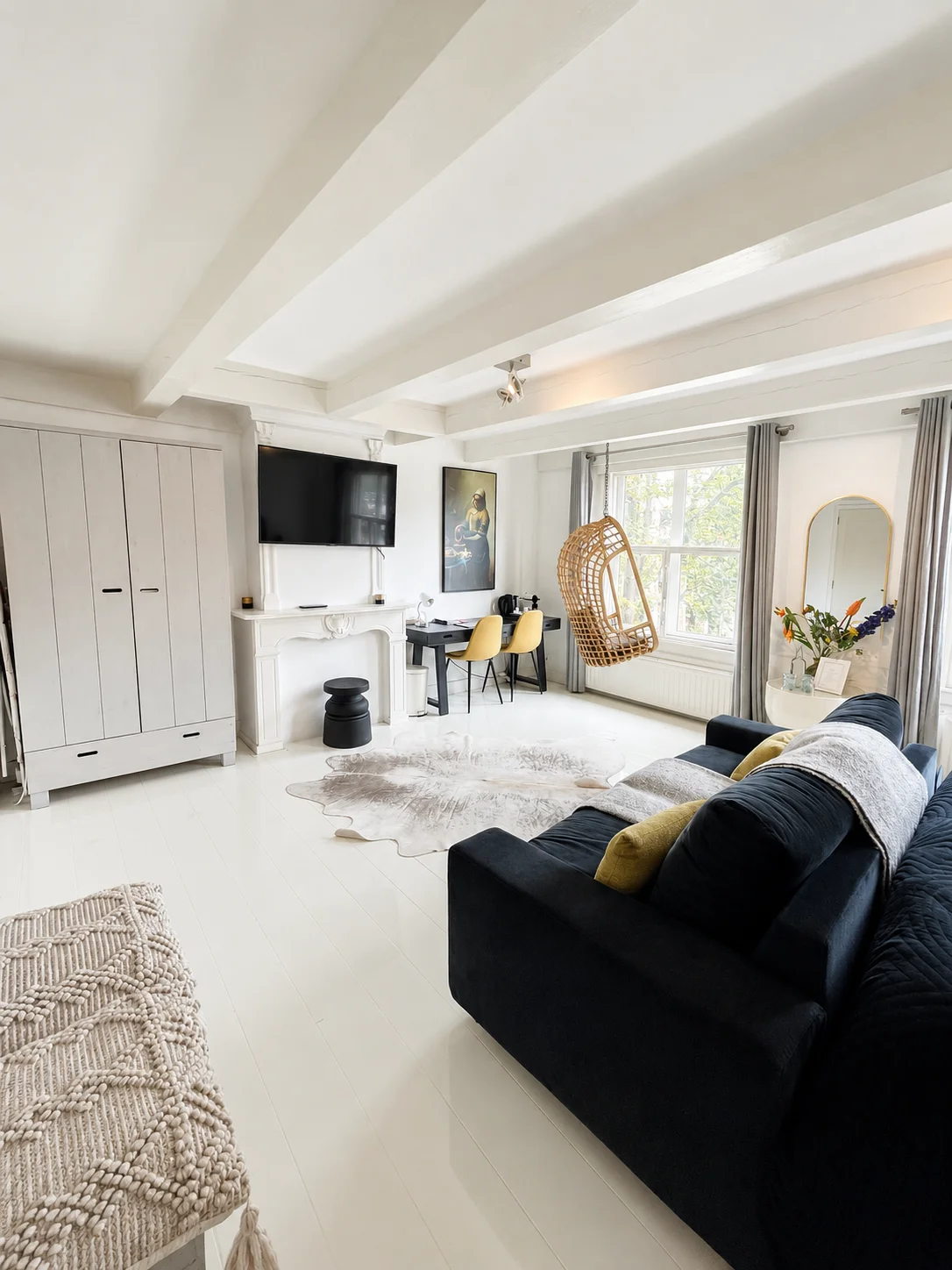 Moon Suite