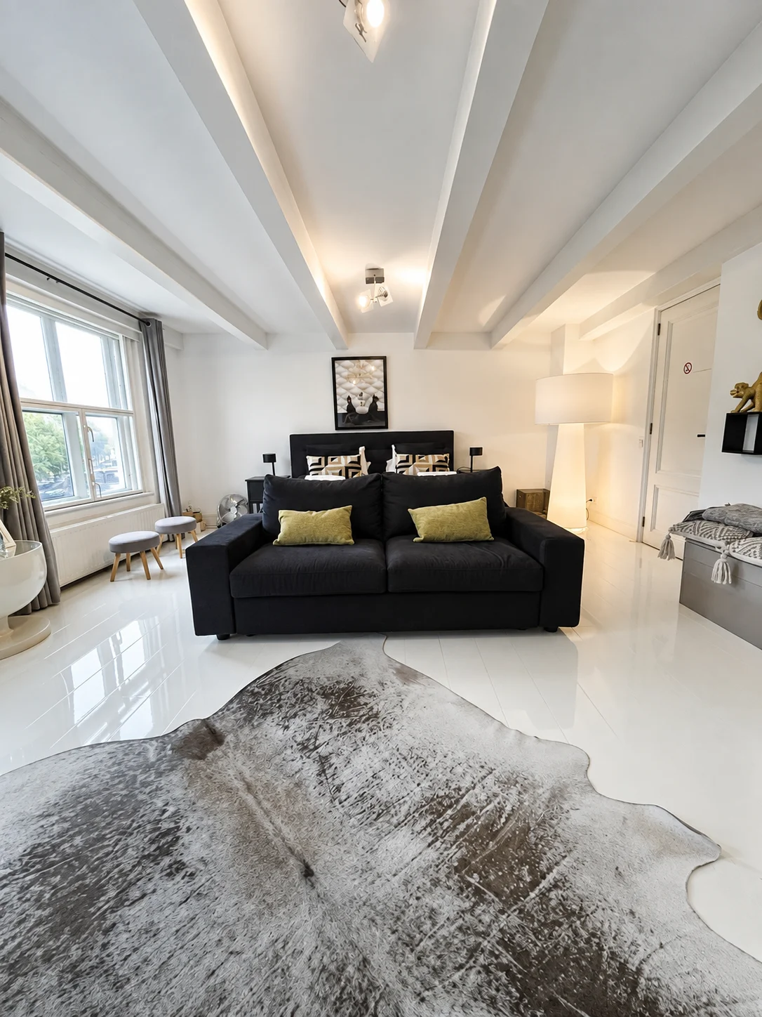 Moon Suite