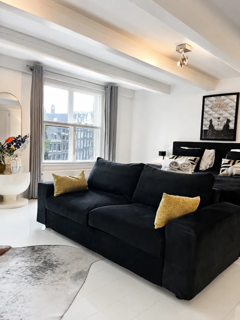 Moon Suite